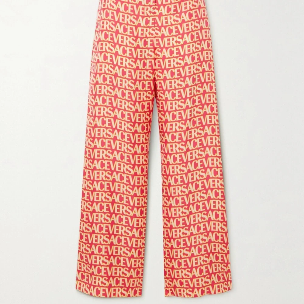 Versace Silk Set - Picture 3 of 4